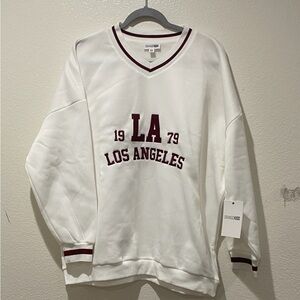 ORANGE KISS Los Angeles White Sweater. Size XXL